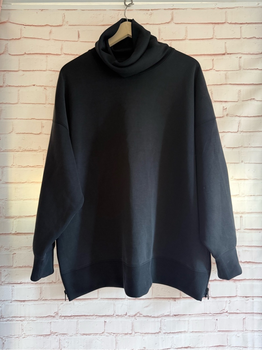 All in Motion Airy Sleek Black Turtleneck Pullover